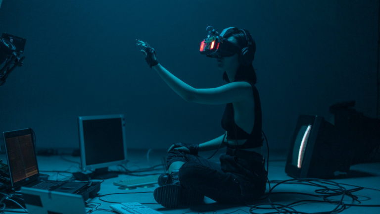 The humans are coming! PR 5.0 is here bringing the creative driving force in B2B sales and marketing predictions