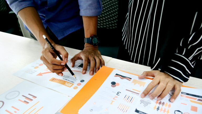 The 2024 B2B Marketing Outlook: The Data Confidence Divide