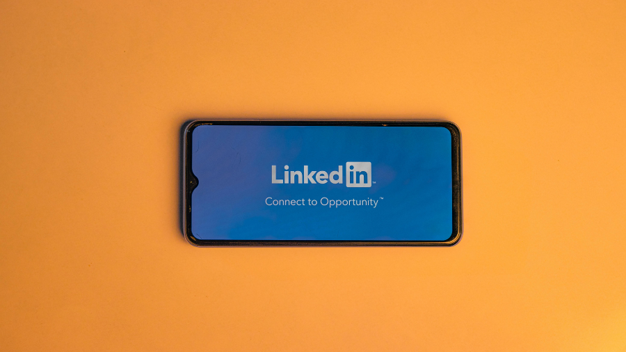 LinkedIn updates ad attribution models to provide more accurate performance insights