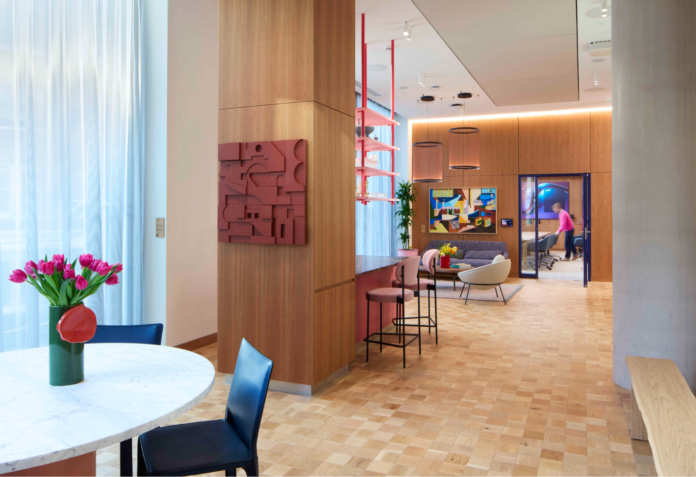 Linkedin Experience Centre